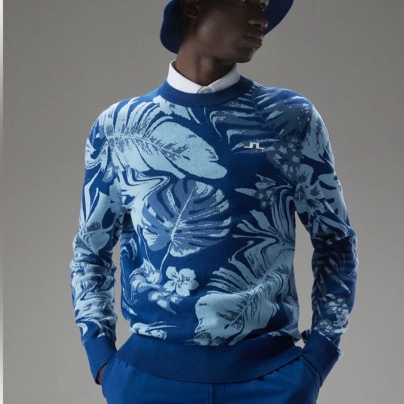 J. Lindeberg Blue Hibiscus Print Percy Sweater NWT Size Medium